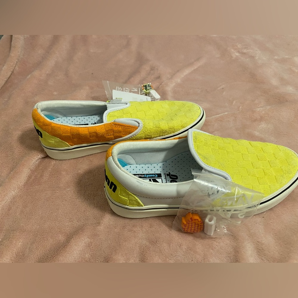 Men’s slip on Vans